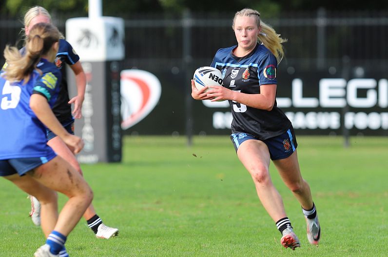 u16 Schoolgirls  SOUTHERN v WESTERN