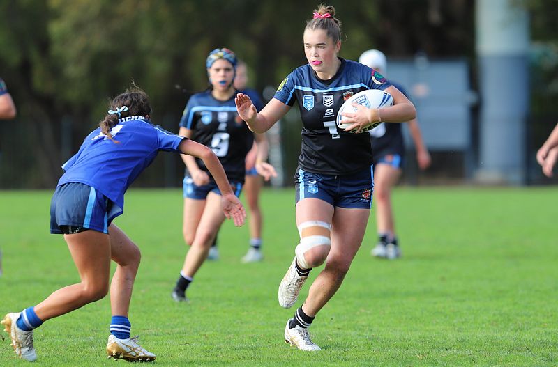 u16 Schoolgirls  SOUTHERN v WESTERN