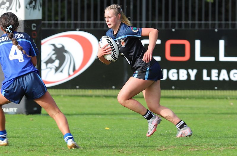 u16 Schoolgirls  SOUTHERN v WESTERN