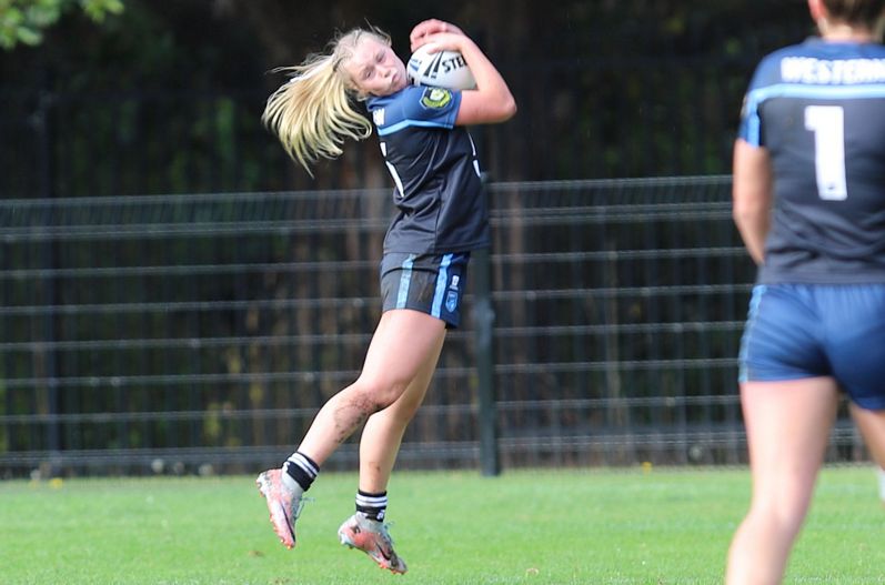 u16 Schoolgirls  SOUTHERN v WESTERN