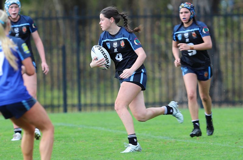 u16 Schoolgirls  SOUTHERN v WESTERN