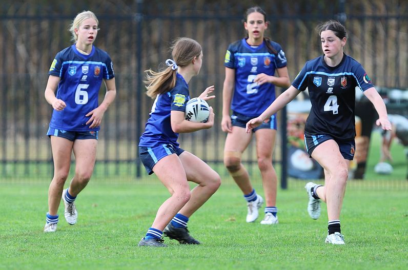 u16 Schoolgirls  SOUTHERN v WESTERN