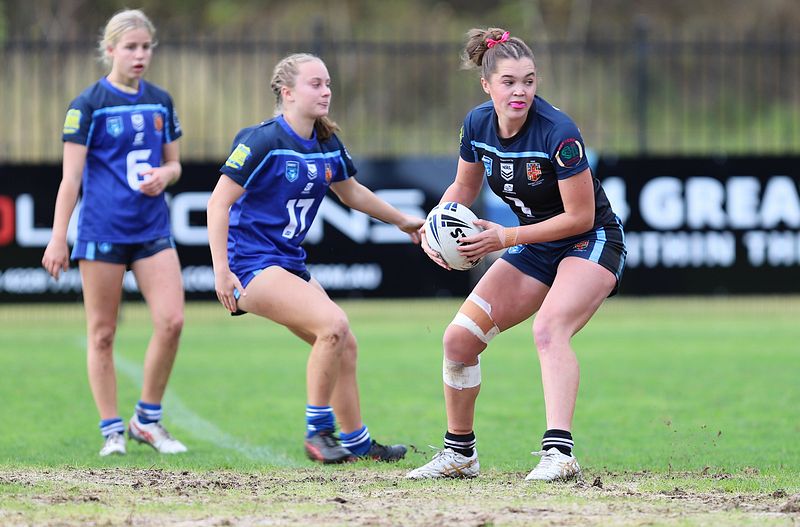 u16 Schoolgirls  SOUTHERN v WESTERN