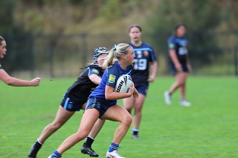 u16 Schoolgirls  SOUTHERN v WESTERN