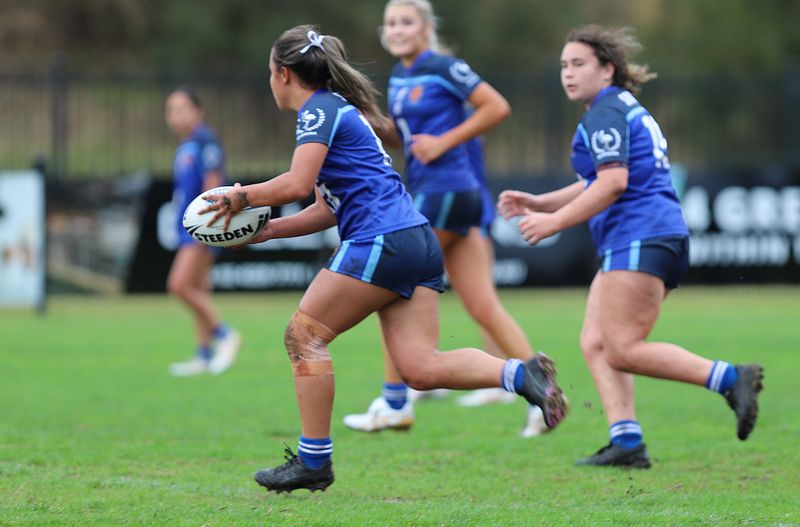 u16 Schoolgirls  SOUTHERN v WESTERN