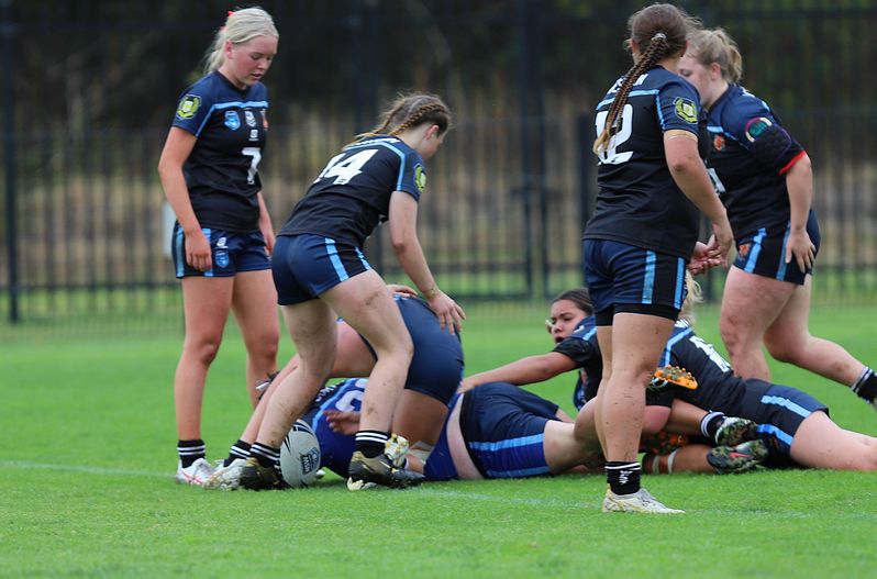u16 Schoolgirls  SOUTHERN v WESTERN