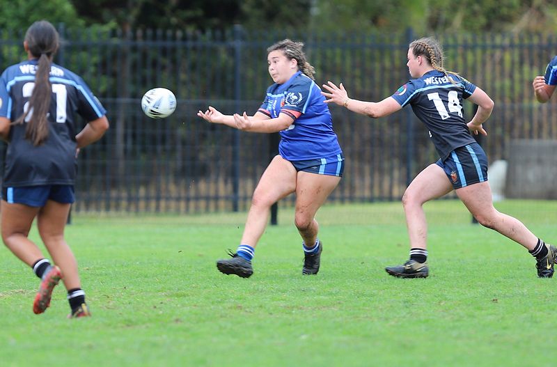 u16 Schoolgirls  SOUTHERN v WESTERN