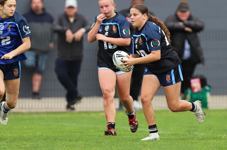 u16 Schoolgirls  SOUTHERN v WESTERN
