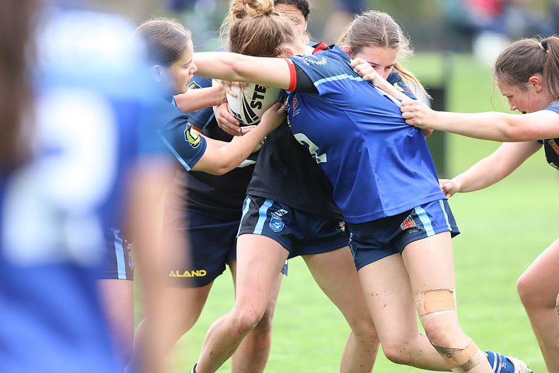 u16 Schoolgirls  SOUTHERN v WESTERN
