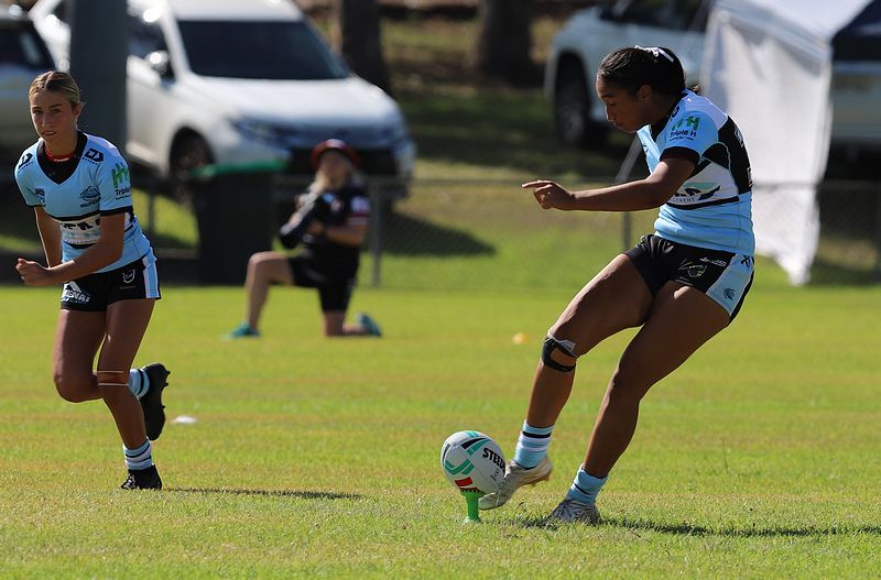 Trial LFC WESTSTIGERS vs SHARKS