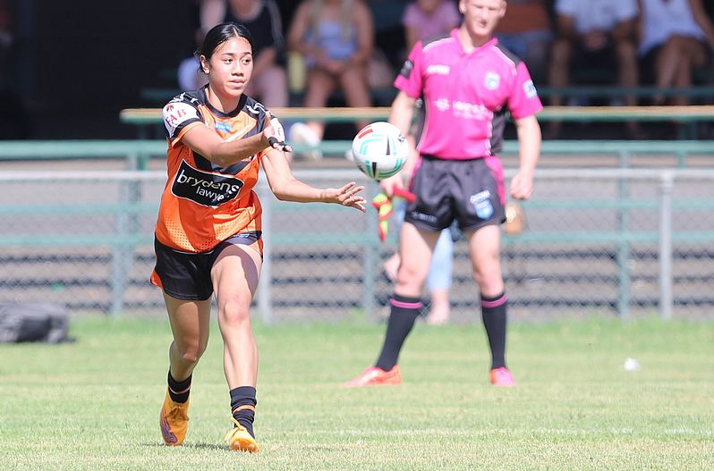 Trial LFC WESTSTIGERS vs SHARKS