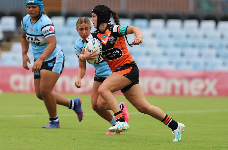LFC Rnd 1 SHARKS vs WESTSTIGERS
