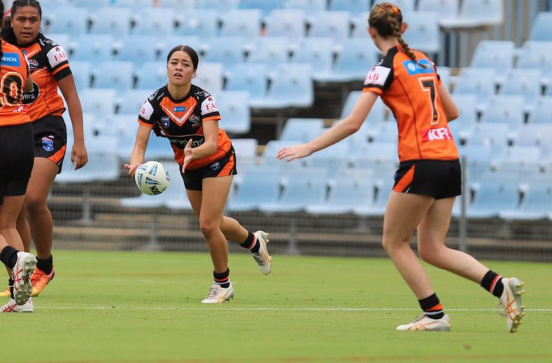 LFC Rnd 1 SHARKS vs WESTSTIGERS