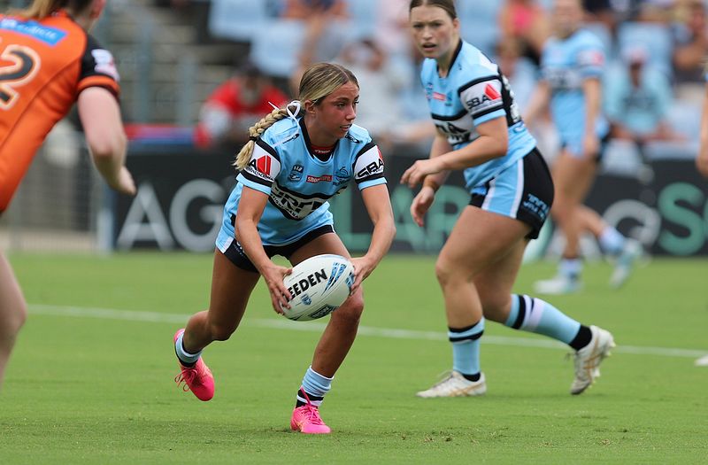 LFC Rnd 1 SHARKS vs WESTSTIGERS