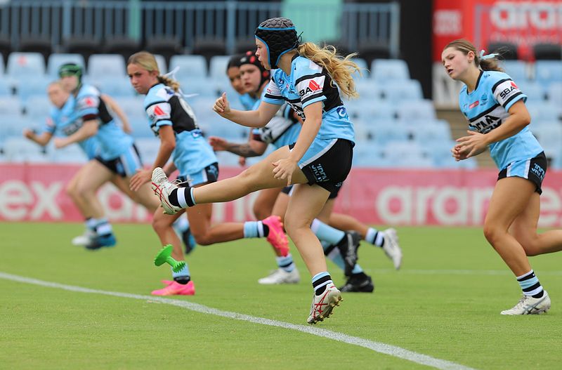 LFC Rnd 1 SHARKS vs WESTSTIGERS