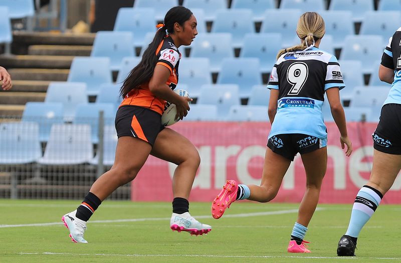 LFC Rnd 1 SHARKS vs WESTSTIGERS