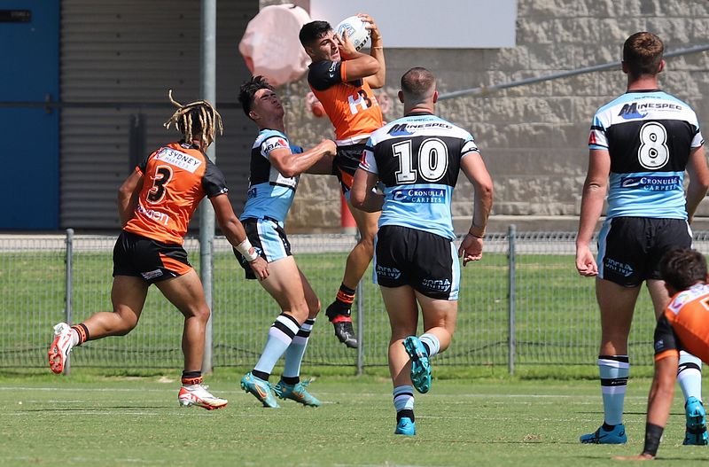 SGB Rnd 1 SHARKS vs TIGERS