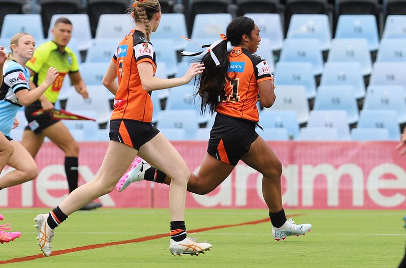 LFC Rnd 1 SHARKS vs WESTSTIGERS
