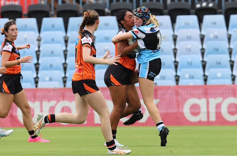 LFC Rnd 1 SHARKS vs WESTSTIGERS