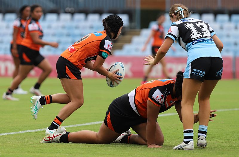 LFC Rnd 1 SHARKS vs WESTSTIGERS