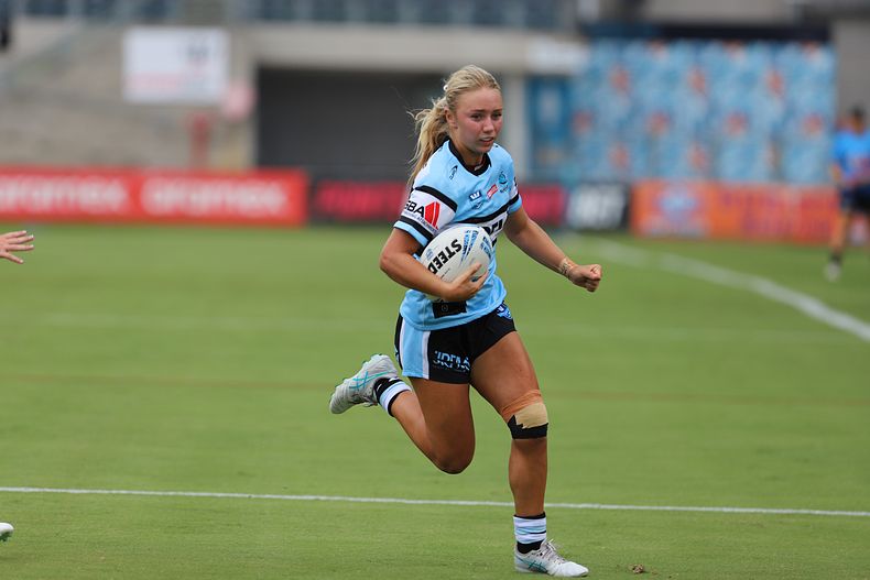 LFC Rnd 1 SHARKS vs WESTSTIGERS