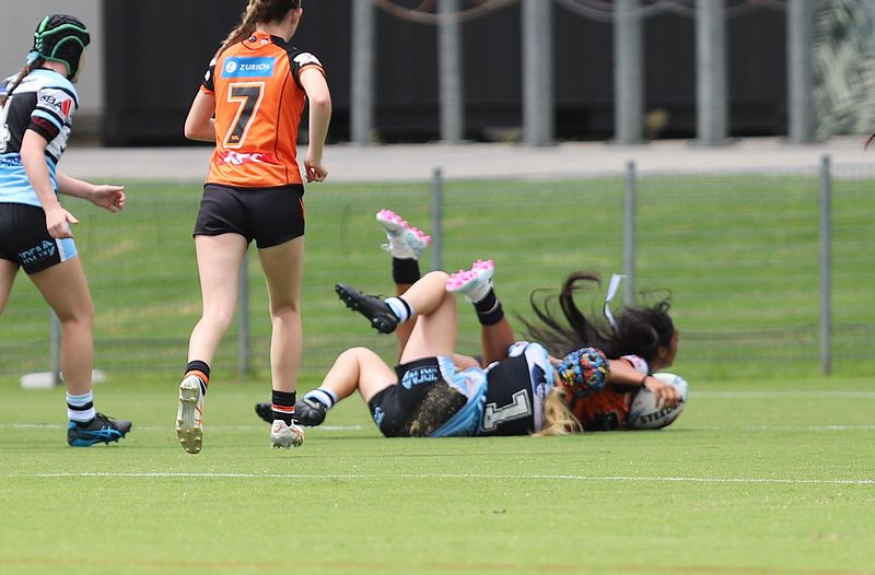LFC Rnd 1 SHARKS vs WESTSTIGERS