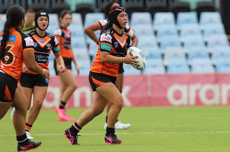 LFC Rnd 1 SHARKS vs WESTSTIGERS