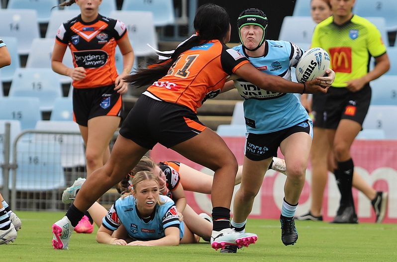 LFC Rnd 1 SHARKS vs WESTSTIGERS