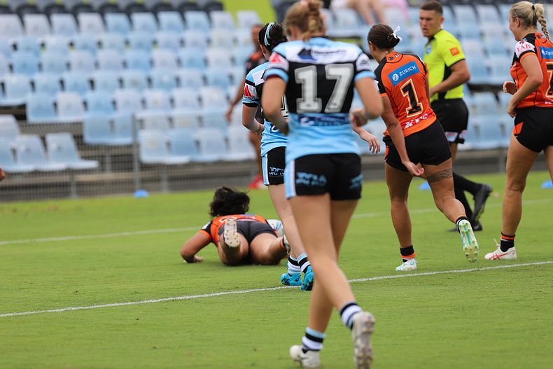 TGC Rnd 1 SHARKS vs WESTSTIGERS