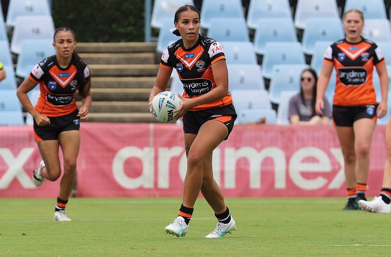 TGC Rnd 1 SHARKS vs WESTSTIGERS