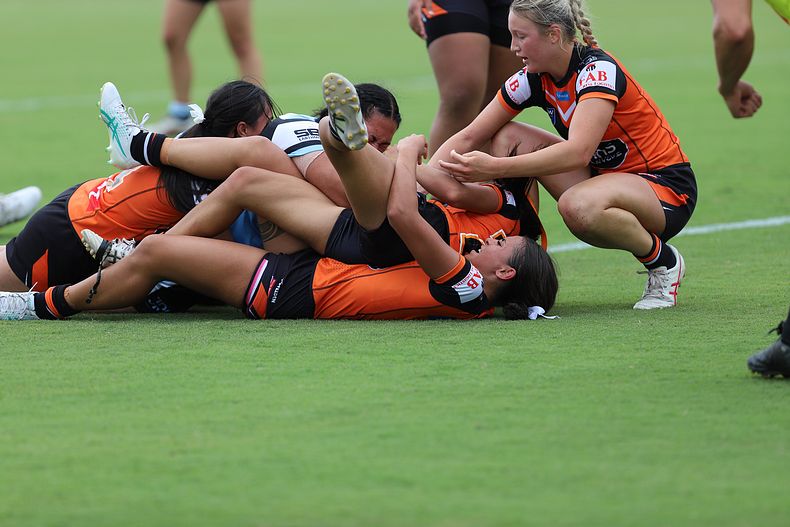 TGC Rnd 1 SHARKS vs WESTSTIGERS