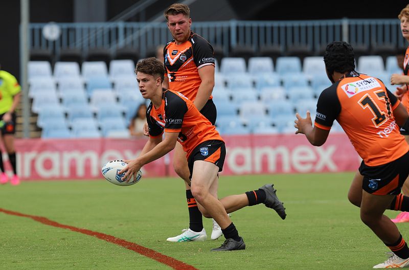HMC Rnd 1 SHARKS vs TIGERS