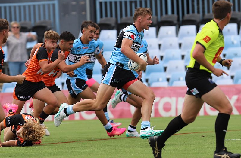 HMC Rnd 1 SHARKS vs TIGERS