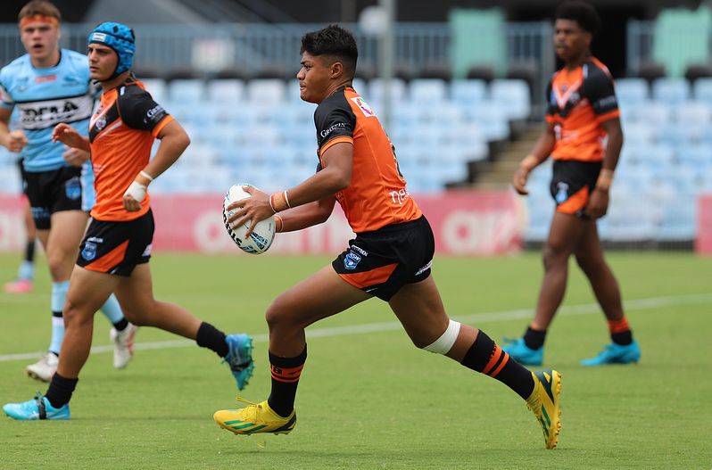 HMC Rnd 1 SHARKS vs TIGERS