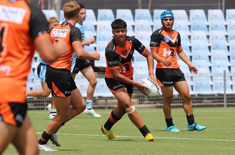 HMC Rnd 1 SHARKS vs TIGERS