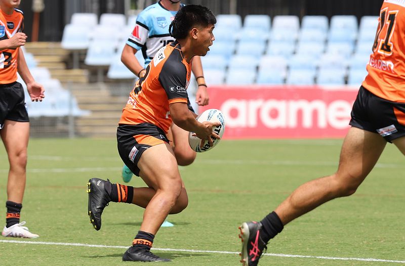 HMC Rnd 1 SHARKS vs TIGERS