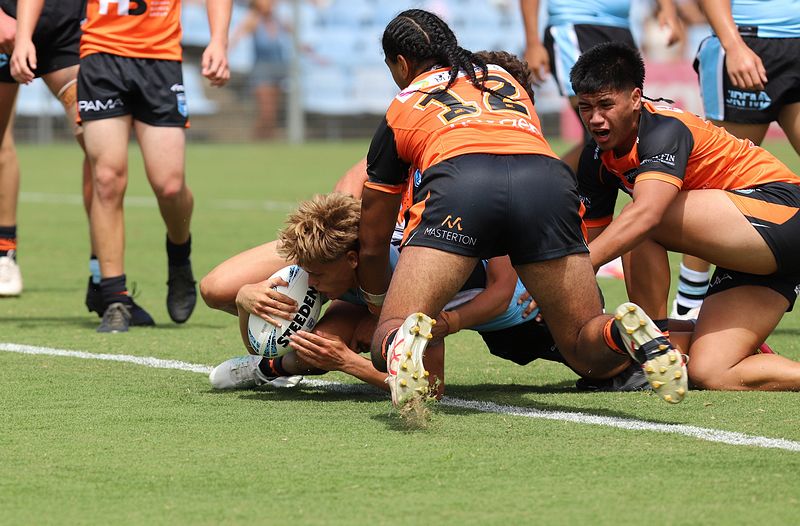 HMC Rnd 1 SHARKS vs TIGERS