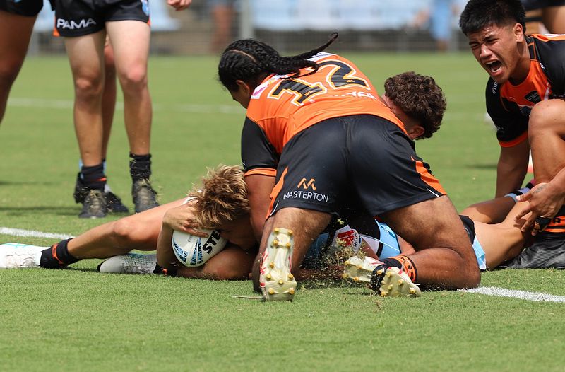 HMC Rnd 1 SHARKS vs TIGERS