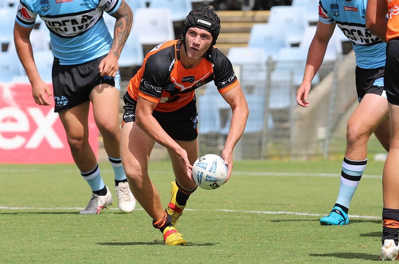 SGB Rnd 1 SHARKS vs TIGERS