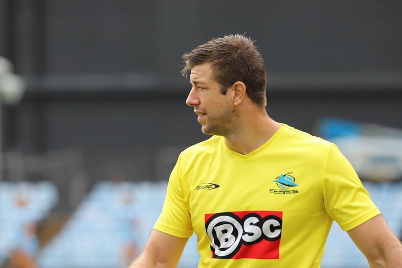 LFC Rnd 2 SHARKS vs EELS