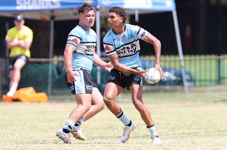 SGB Rnd 6 BULLDOGS vs SHARKS