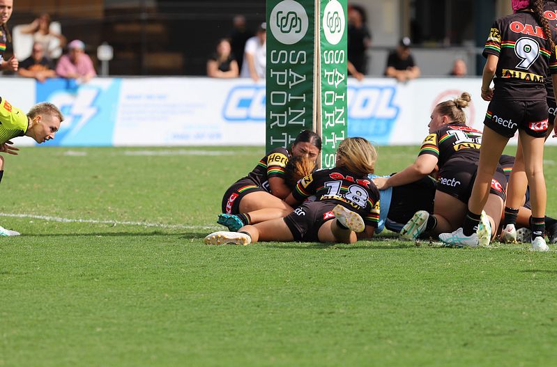 LFC Rnd 7 PANTHERS vs SHARKS
