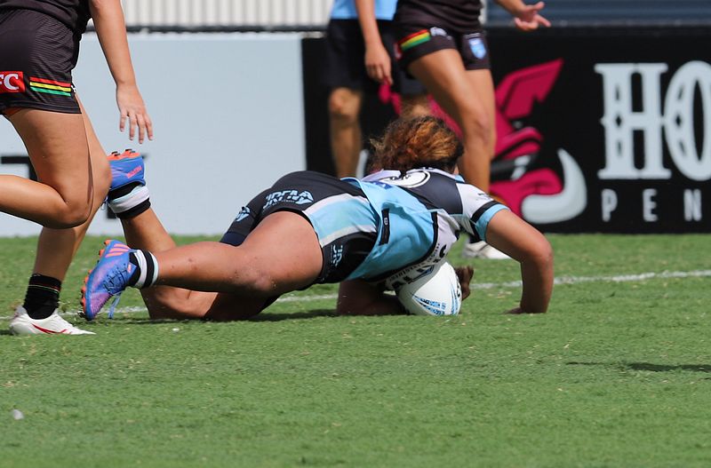 LFC Rnd 7 PANTHERS vs SHARKS