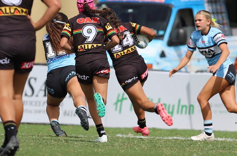 LFC Rnd 7 PANTHERS vs SHARKS