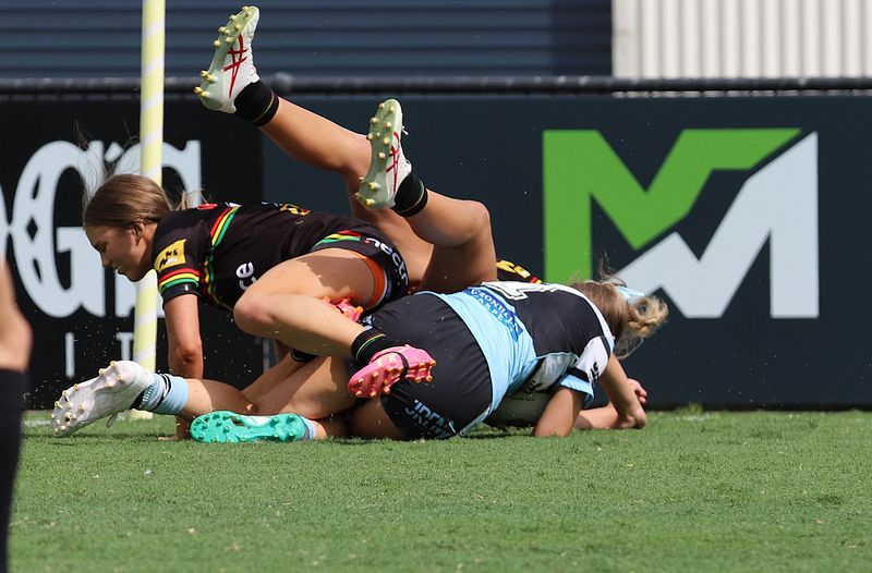 LFC Rnd 7 PANTHERS vs SHARKS
