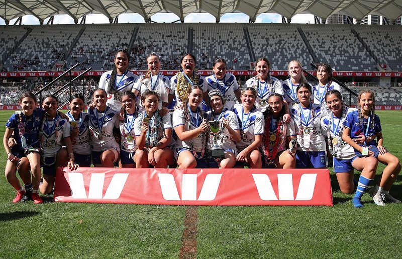 Bulldogs win the 2024 Lisa Fiaola Cup. Photos: Bryden Sharp