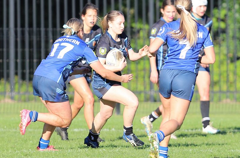 NSWCHS u18 Schoolgirls SOUTHERN vs WESTERN
