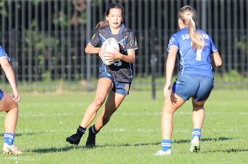 NSWCHS u18 Schoolgirls SOUTHERN vs WESTERN