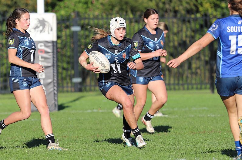 NSWCHS u18 Schoolgirls SOUTHERN vs WESTERN