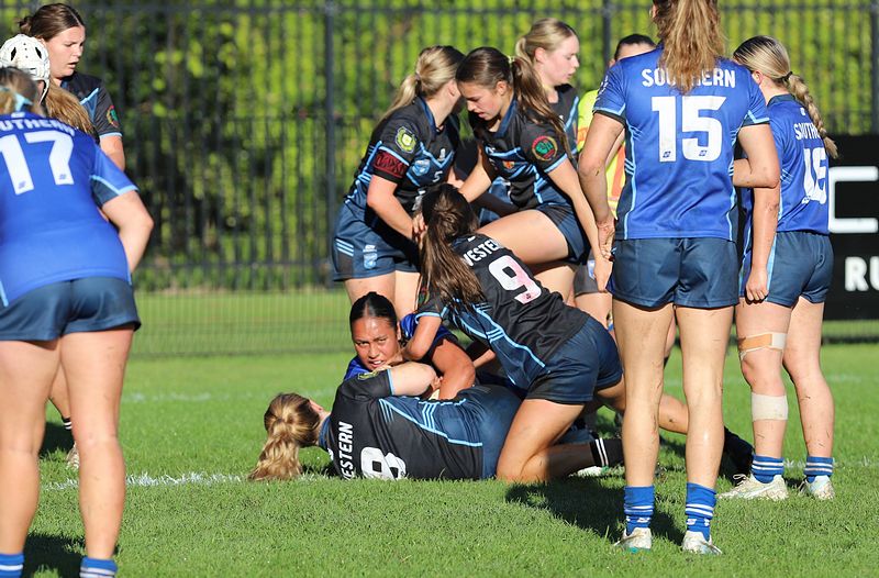NSWCHS u18 Schoolgirls SOUTHERN vs WESTERN
